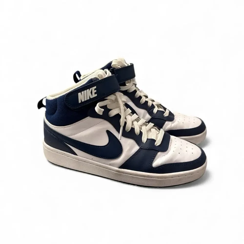Nike Court Borough Mid 2 Sneaker White and Navy blue Big Kids 7Y (W8)